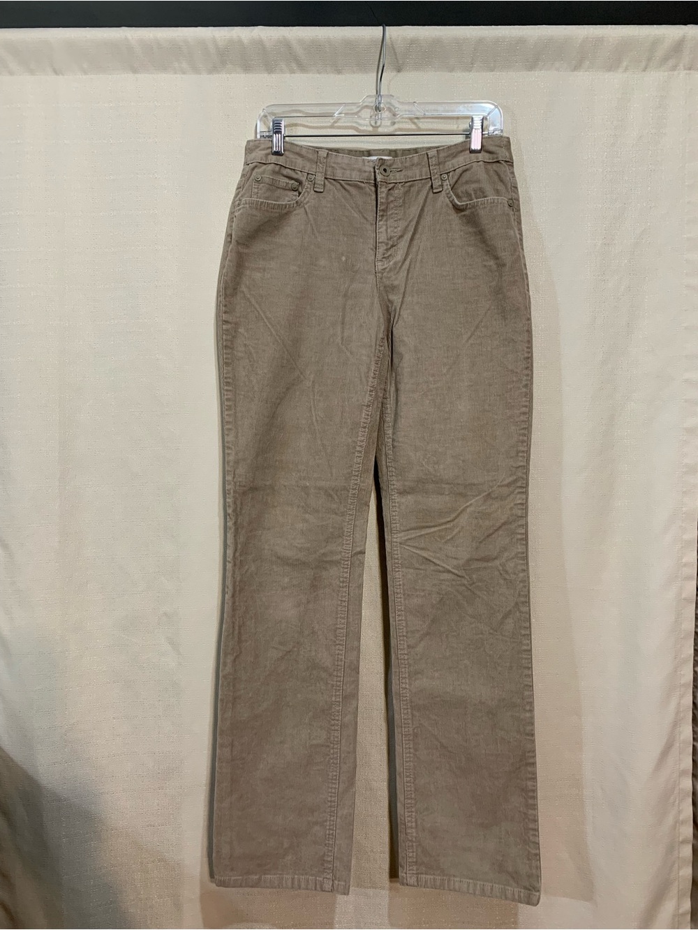 St. John's Bay Straight Leg Jeans in Taupe. A2/54